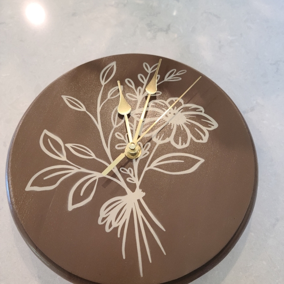 Custom-made clock - Picture 4 of 5